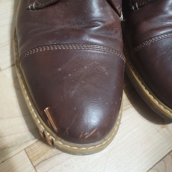 Brown boots - Picture 3 of 5